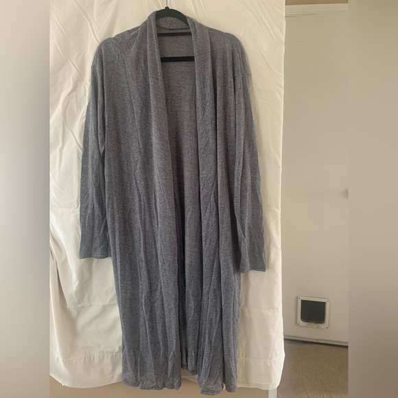 New in bag unbranded lightweight grey duster with long sleeves - Picture 2 of 7